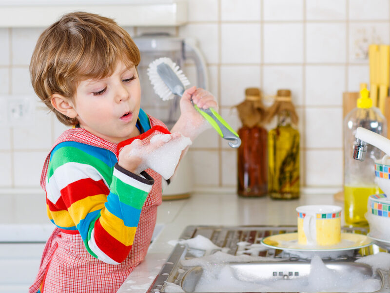 Få stressen ned i køkkenet med en sikkerhedsplatform til dine små poder